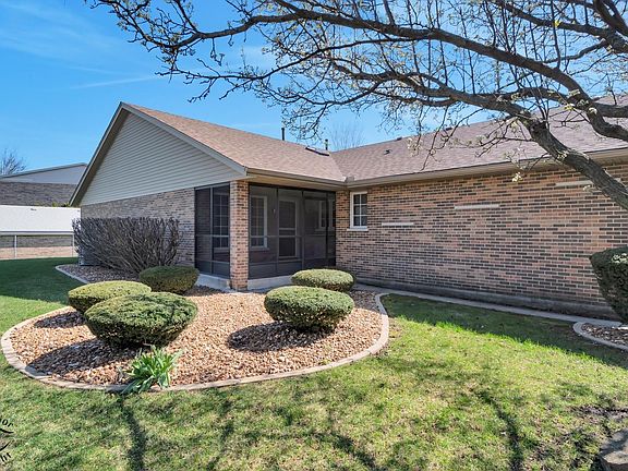 2nd image of 5014 W Circle Pl