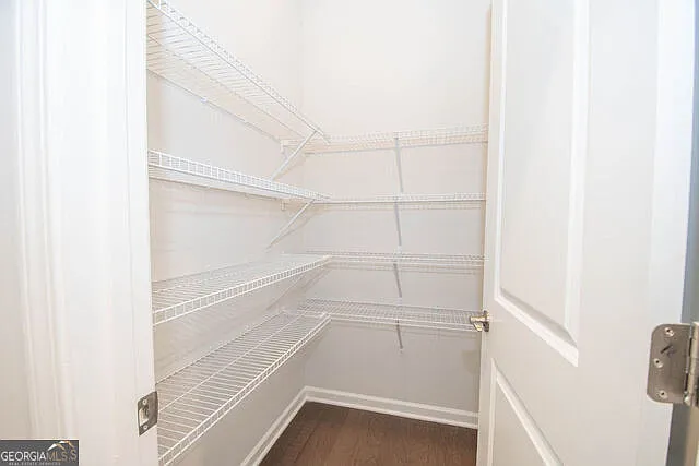 147 Soundview Trce — Photo 20