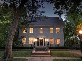 52 Westmoreland Pl, Saint Louis, MO