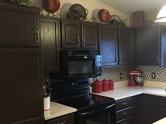 Quartz countertops
