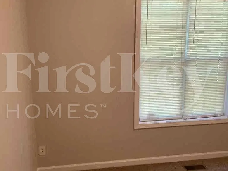 6550 Remington Dr — Photo 14