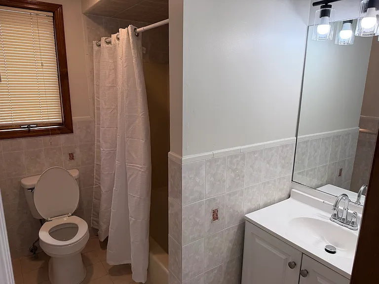 Full Bath