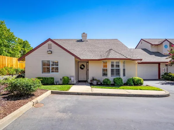 3858 Olivebranch Ln, Carmichael, CA 95608