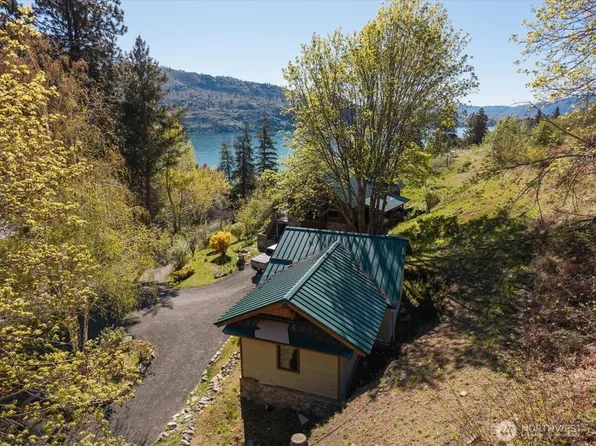 16495 S Lakeshore Road, Chelan, WA 98816