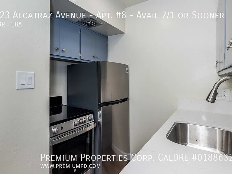 323 Alcatraz Avenue Avail 7/1 #8 — Photo 6