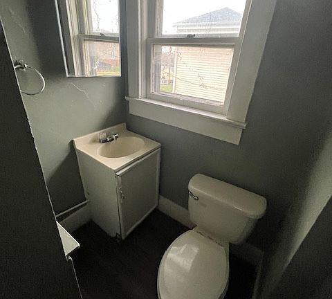3rd image of 121 E 2nd St APT C