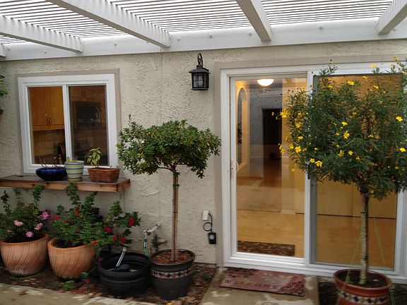 3rd image of 301 Green Moor Pl