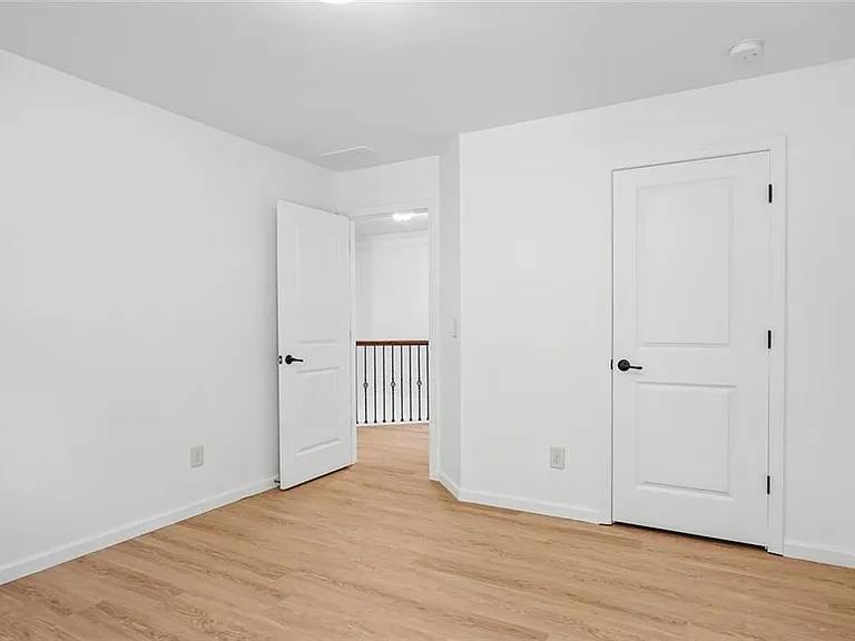 5811 Kendrix Ridge Dr — Photo 53