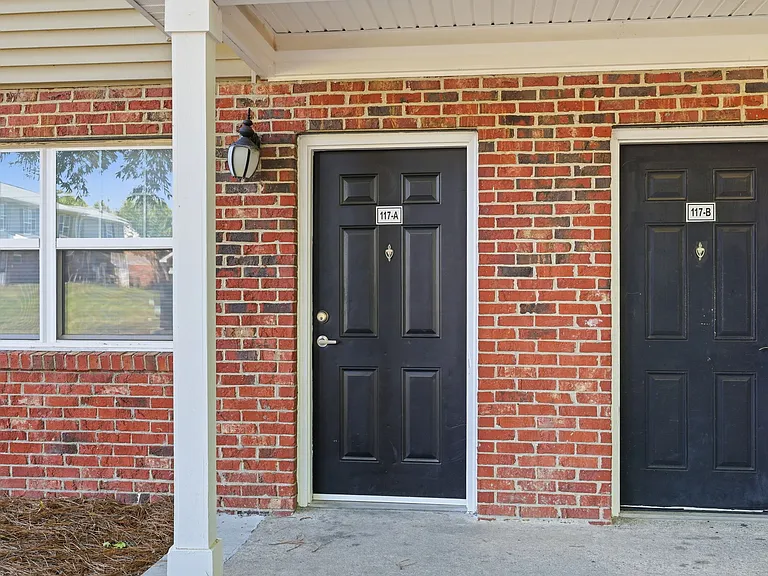 Carolina Cove — Photo 15