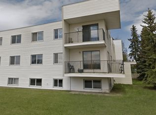 1001 6th Ave, Beaverlodge, AB T0H0C0