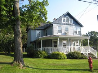 42 Glenmere Ave, Florida, NY 10921