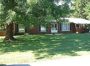207 Wanda Lee Trl, Georgetown, KY 40324
