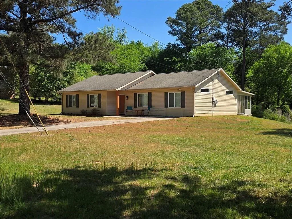 Building Photo - 115 Cedarcrest Dr