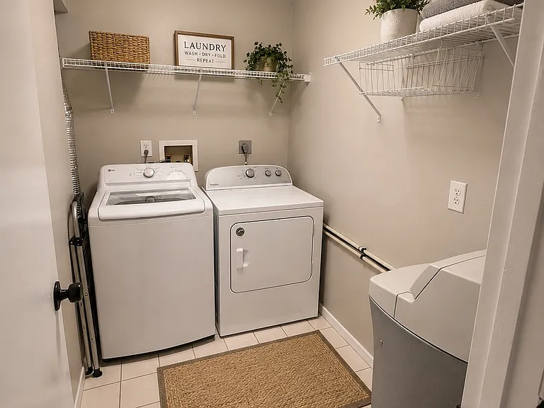 1411 Lake Pointe Way #2 — Photo 12