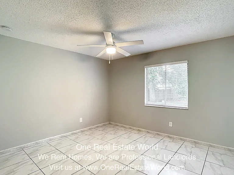 12929 Ohio Woods Ln — Photo 25