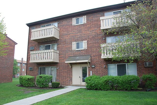 1st image of 157 Oliver Ct APT C