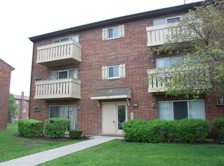 157 Oliver Ct APT C, Schaumburg, IL 60193
