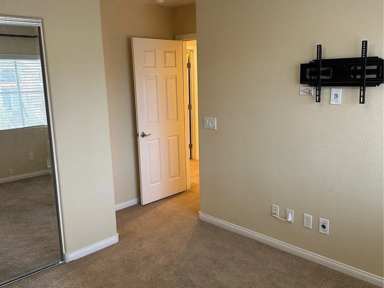 6209 White Point Ct — Photo 11