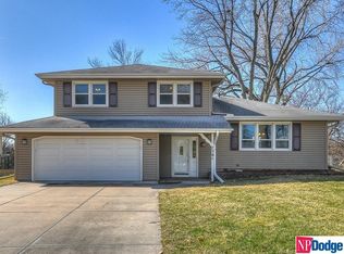 7561 Madison St, Ralston, NE 68127