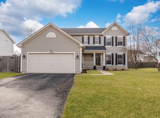 1438 S Amarias Dr, Round Lake, IL