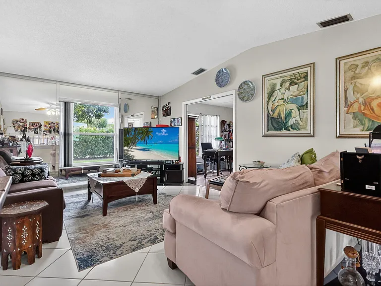 5299 Copperleaf Cir — Photo 4