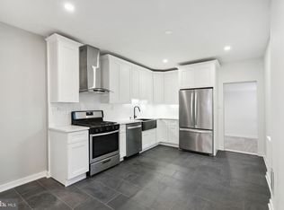 656 Union St, Philadelphia, PA 19104