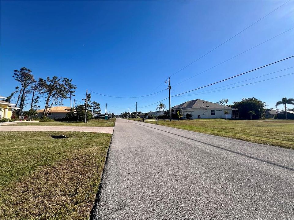 2nd image of 84 Fairway Rd #538