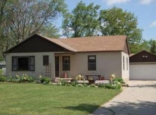 18088 W Big Oaks Rd, Grayslake, IL 60030