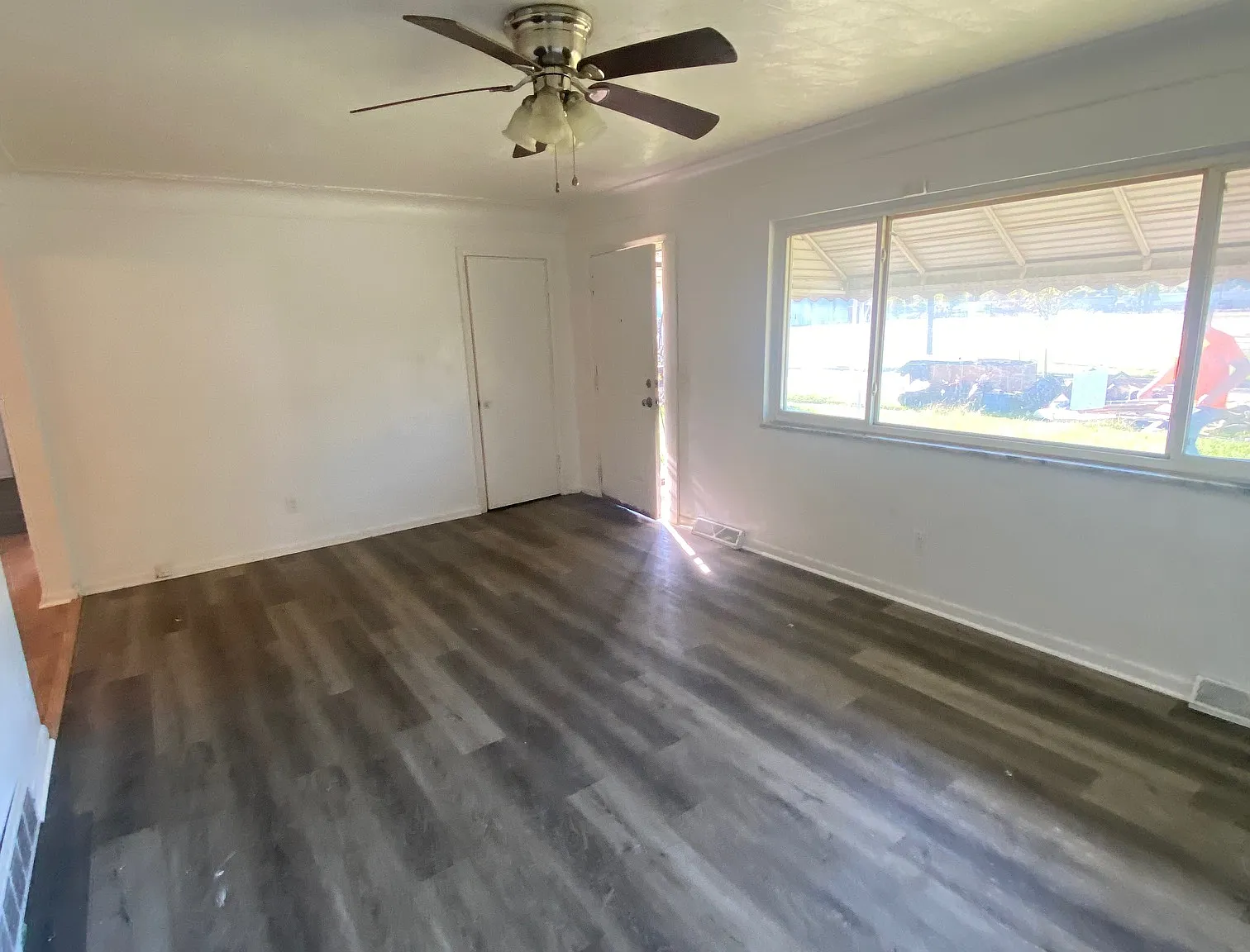 2 bed, 1158 sqft, $975 — Photo 4