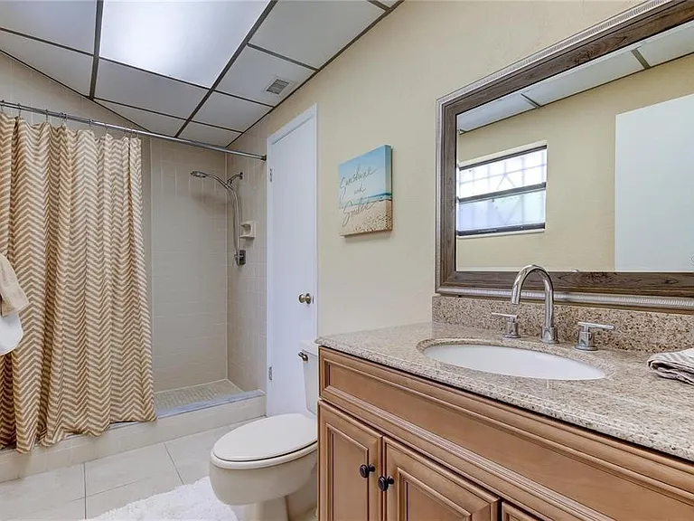 5828 Oakhurst Dr — Photo 11