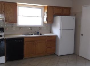 805 Timberlake Dr, Virginia Beach, VA 23464