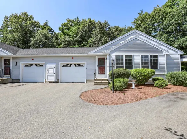 7 Rainbow Drive, Londonderry, NH 03053