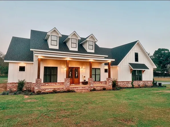 118 The Cedars, Lucedale, MS 39452