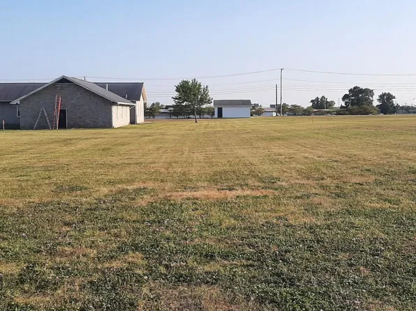 1207 Nagel St, Saint Marys, OH 45885
