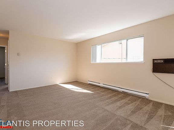 4th image of 4069 Hamilton Ave APT 4