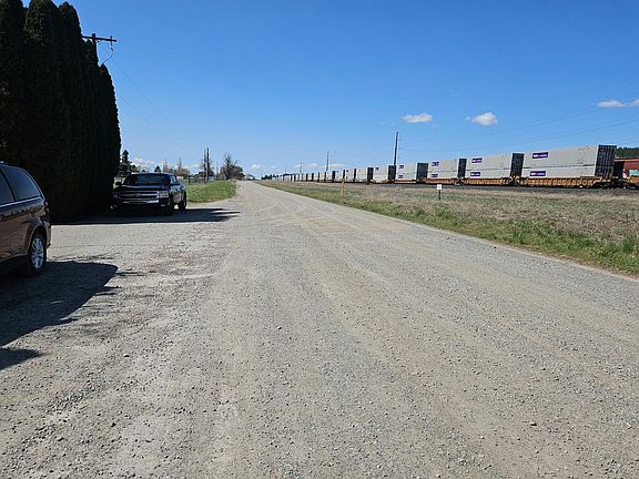 4th image of 20710 E Gilbert Rd