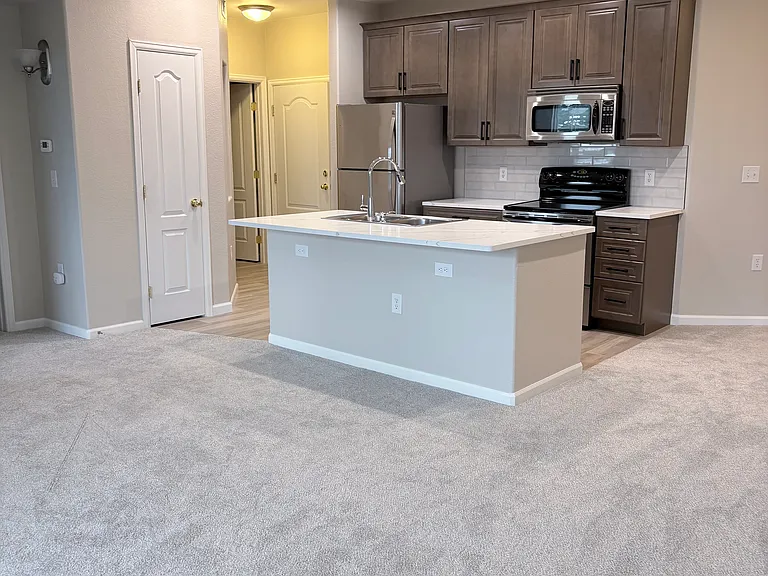 10149 W 55th Dr — Photo 2