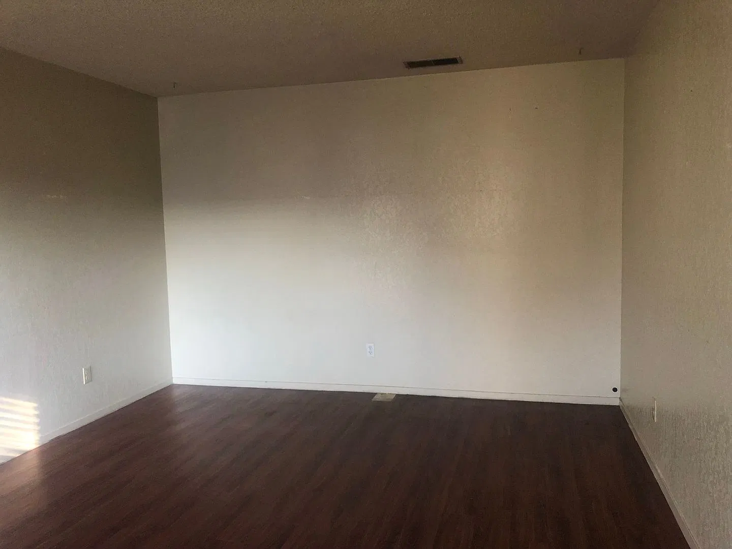 133 - 139 S. Peppertree St — Photo 4
