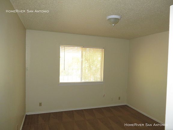 5th image of 8802 Meadow Range St