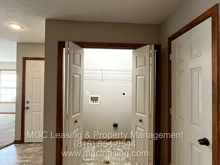 622 Willow Ln #B — Photo 16