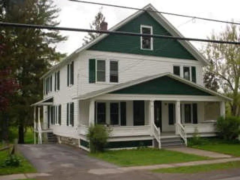 83-85 E Main St — Photo 2
