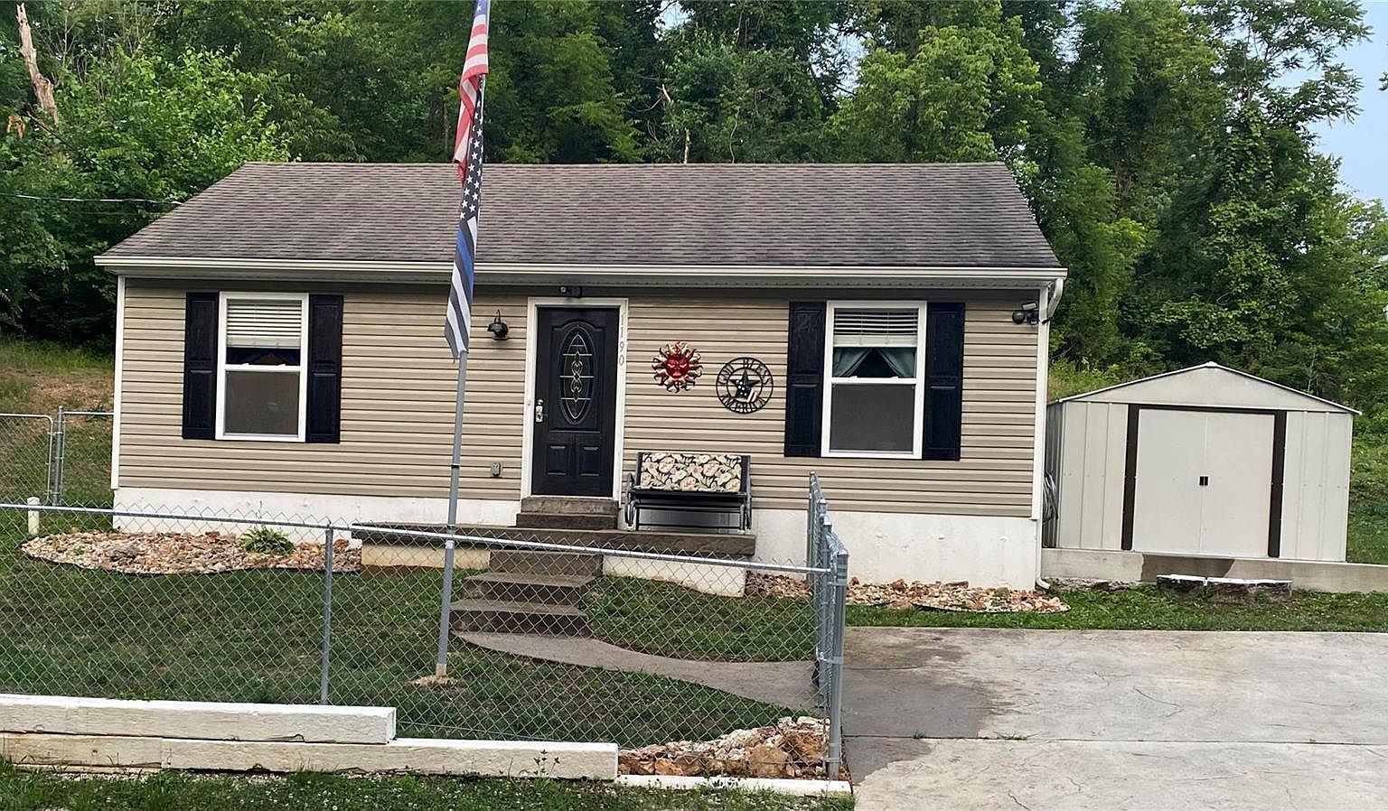 1190 Plum St, De Soto, MO 63020 Zillow