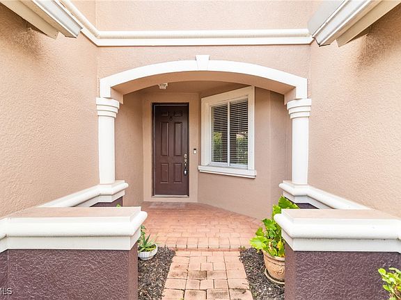 2nd image of 9602 Roundstone Cir