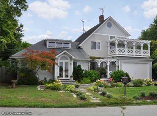 28 Progress St, Warwick, RI 02889