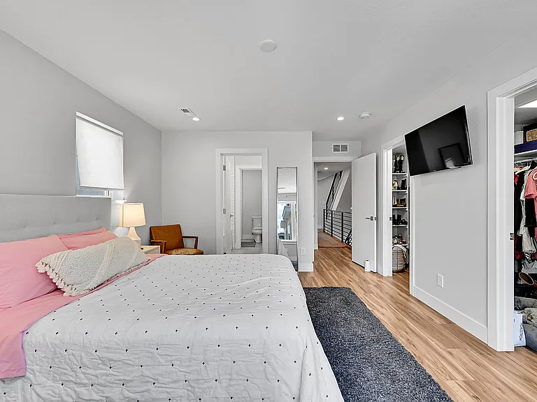 3415 W 17th Ave #2 — Photo 33