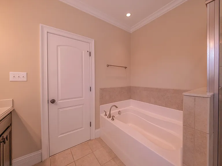 1032 Alemany St — Photo 34