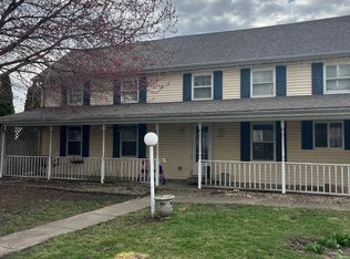 140 E Ellis St, Cisco, IL 61830