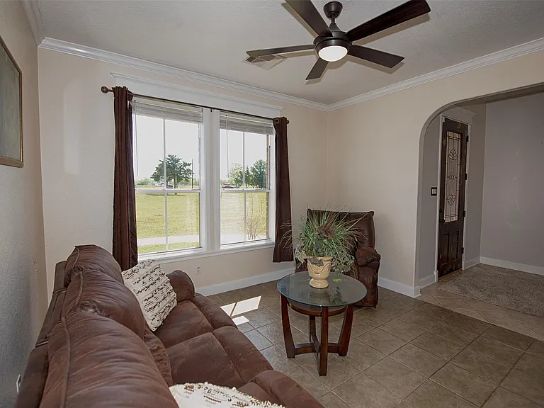 5722 Delany Rd — Photo 9