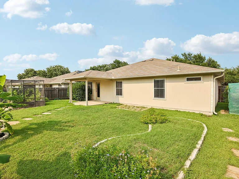 2656 Bradley Ln — Photo 36