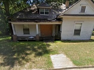 212 E Ragley St, Henderson, TX 75654